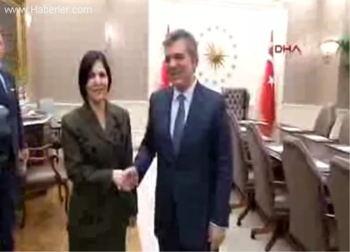 Cumhurbaşkanı Gül, KKTC Cumhuriyet Meclisi Başkanı Sibel Siber\'i Kabul Etti
