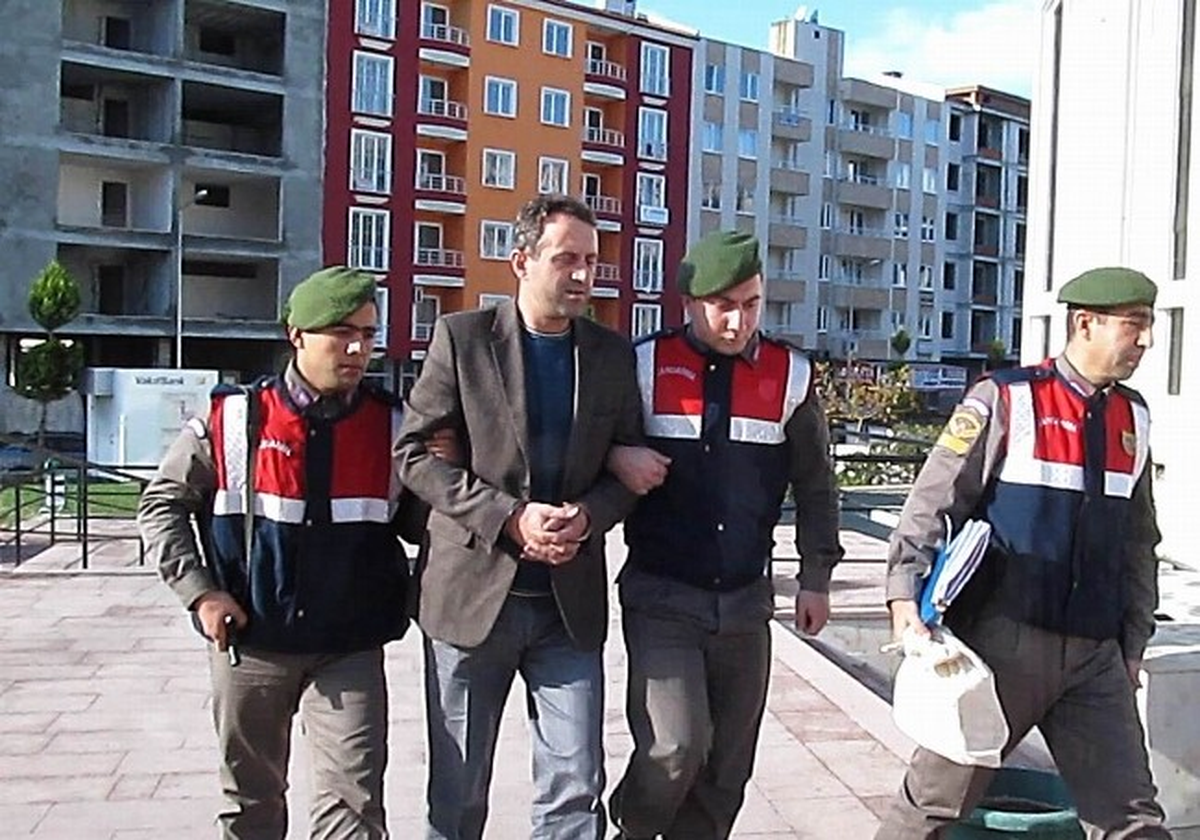 Maskeli İki Kişi Tarafından Evinde Boğularak Öldürüldüğü Öne Sürülen Kadının Eşi Tutuklandı