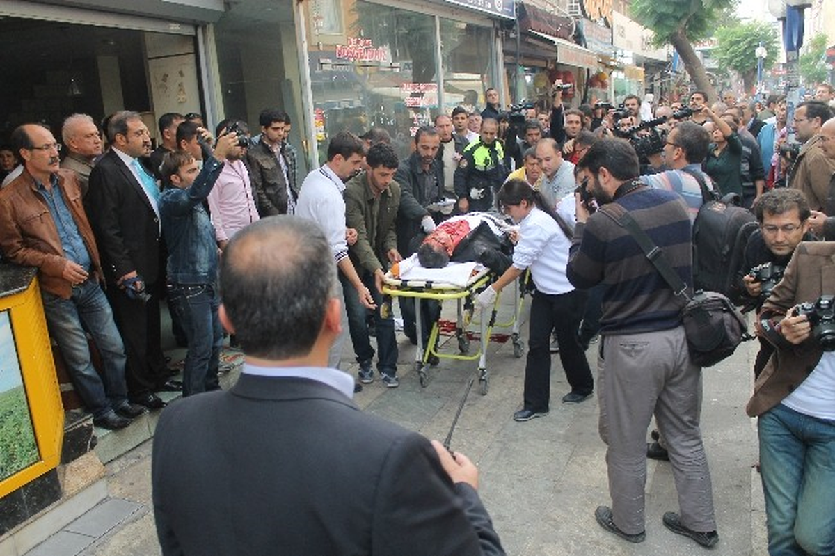 Mersin'de CHP'li Eski Meclis Üyesine Silahlı Saldırı