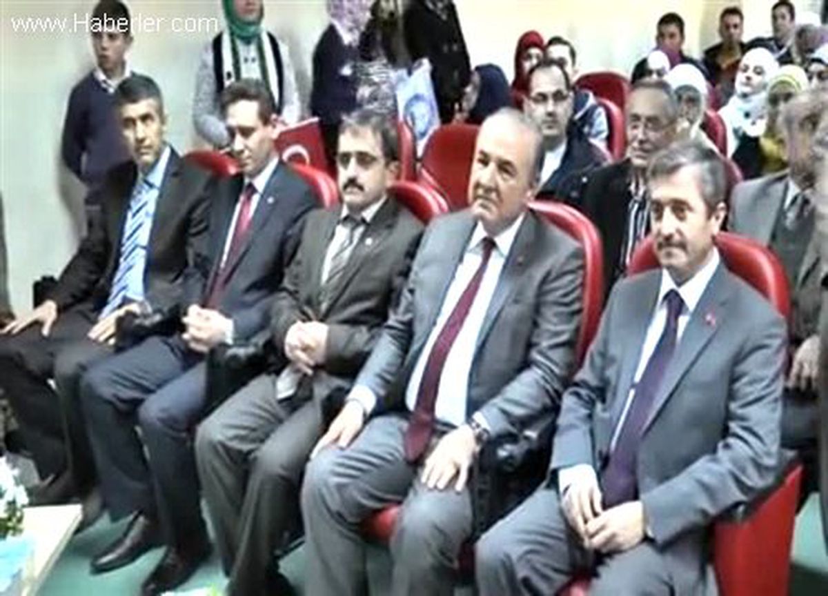 Suriyeli gençlere Türkçe dil kursu