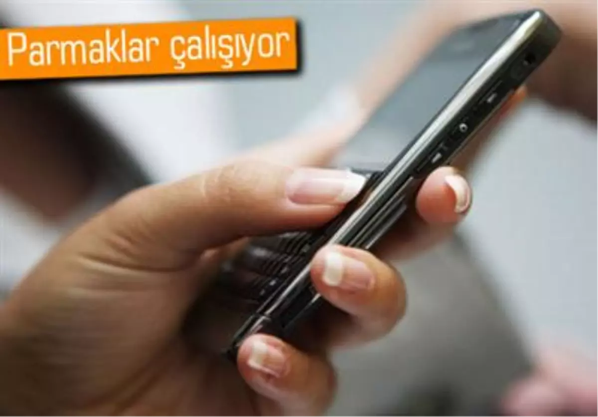 Akıllı Telefonlarda Mesajlaşma Çılgınlığı Sürüyor