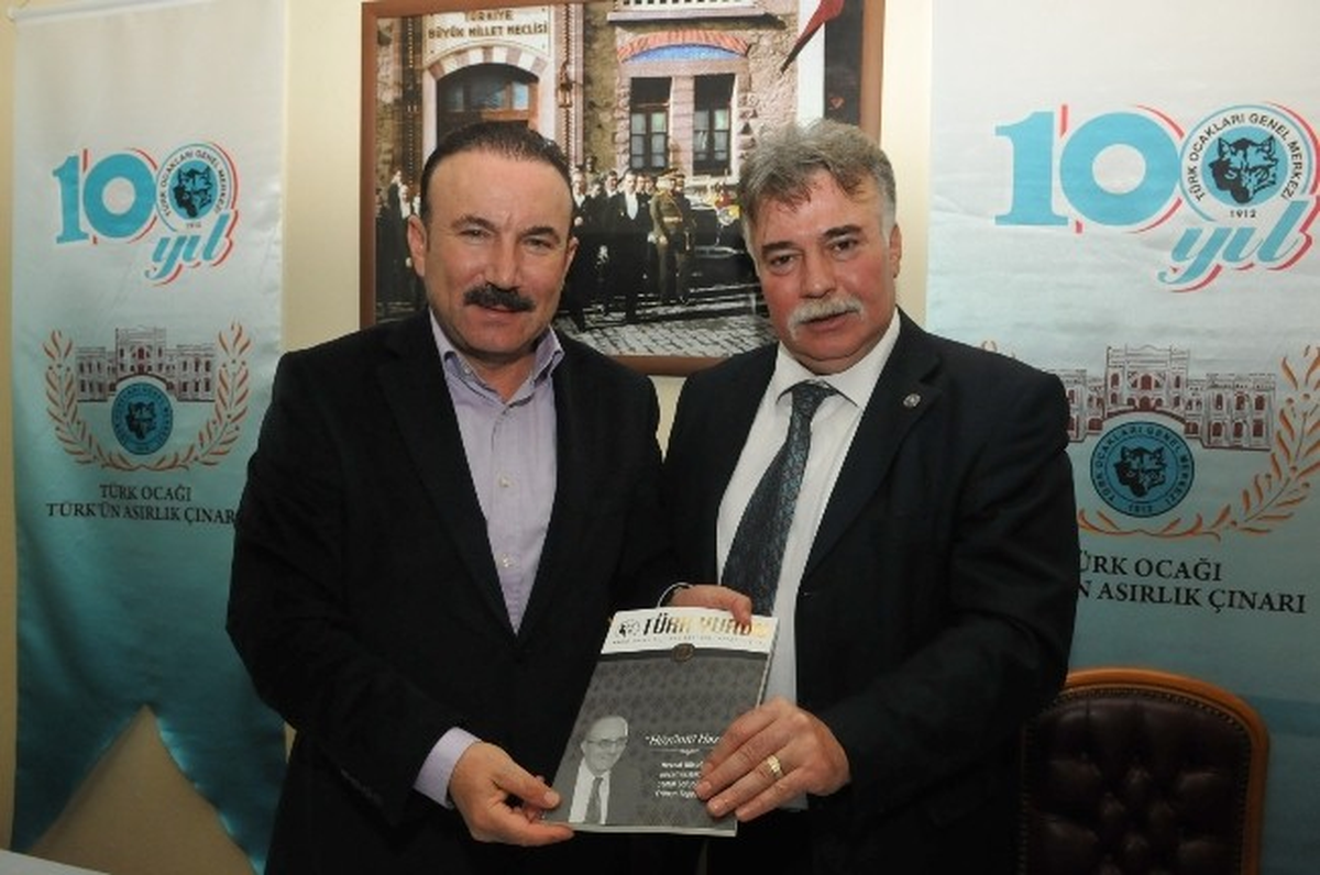 Başkan Doğan Türk Ocağı\'nı Ziyaret Etti