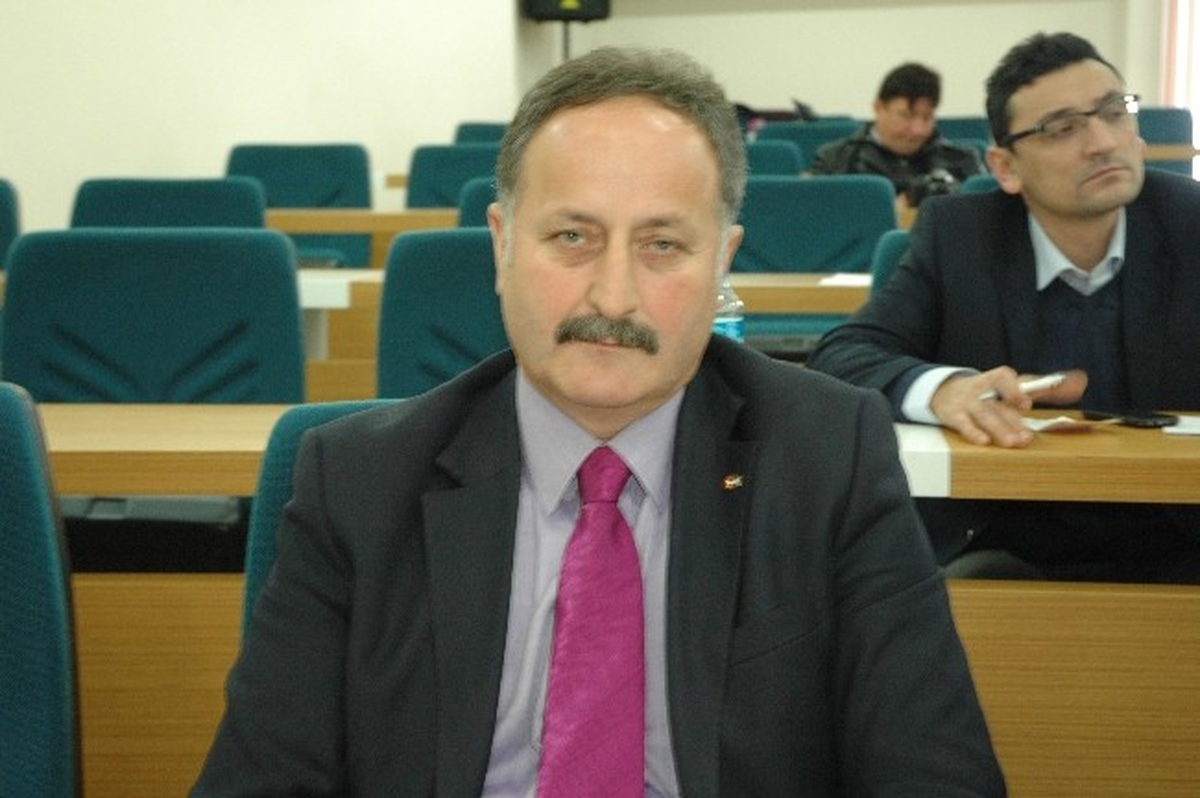 \'Çadır Sistemli Eğitim\' İl Genel Meclisi\'nde Çözüldü