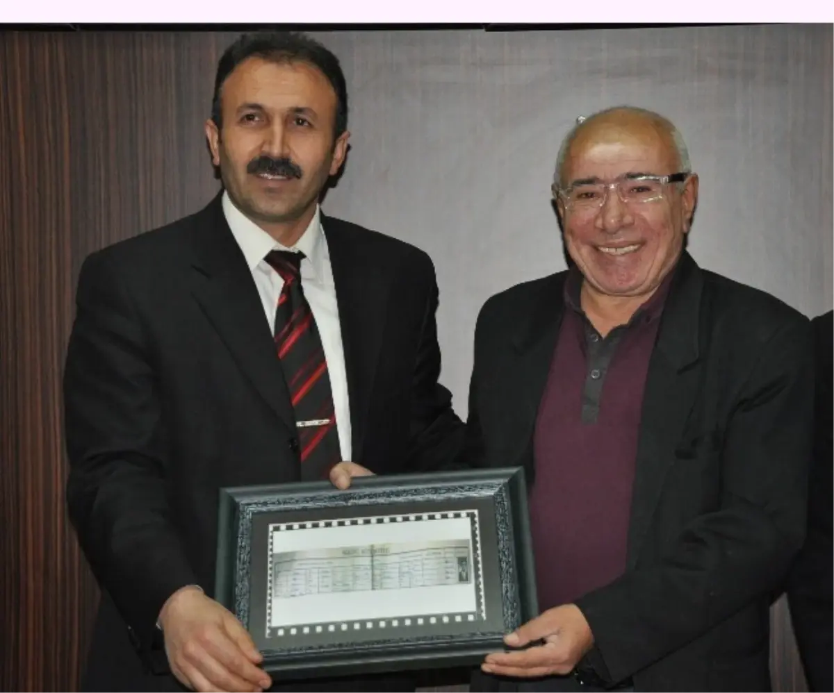 İlyas Salman, 42 Yıl Sonra Okulunu Ziyaret Etti