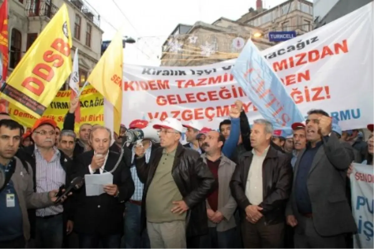 İstanbul\'da "Kıdem Tazminatı" Protestosu