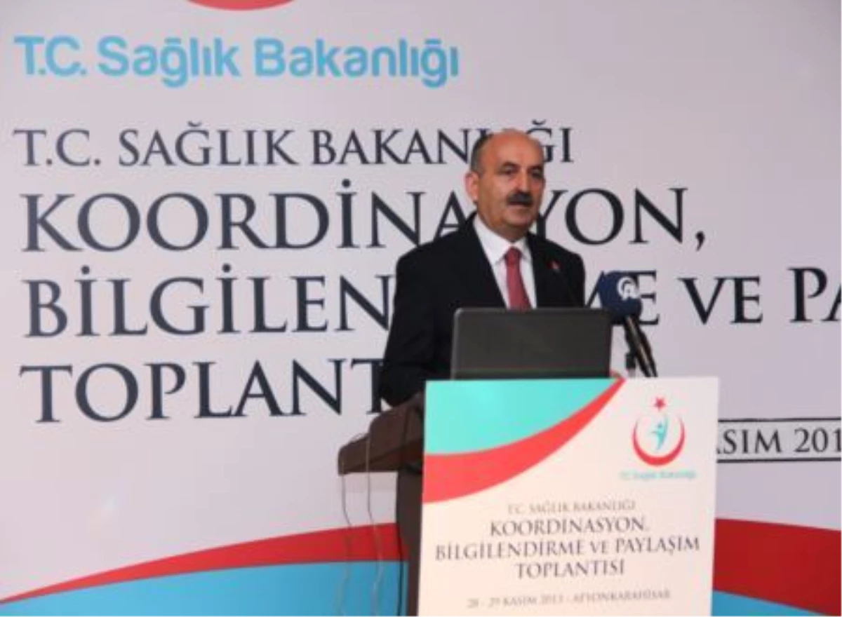 Sağlık Bakanı Müezzinoğlu AKÜ\'yü Ziyaret Etti