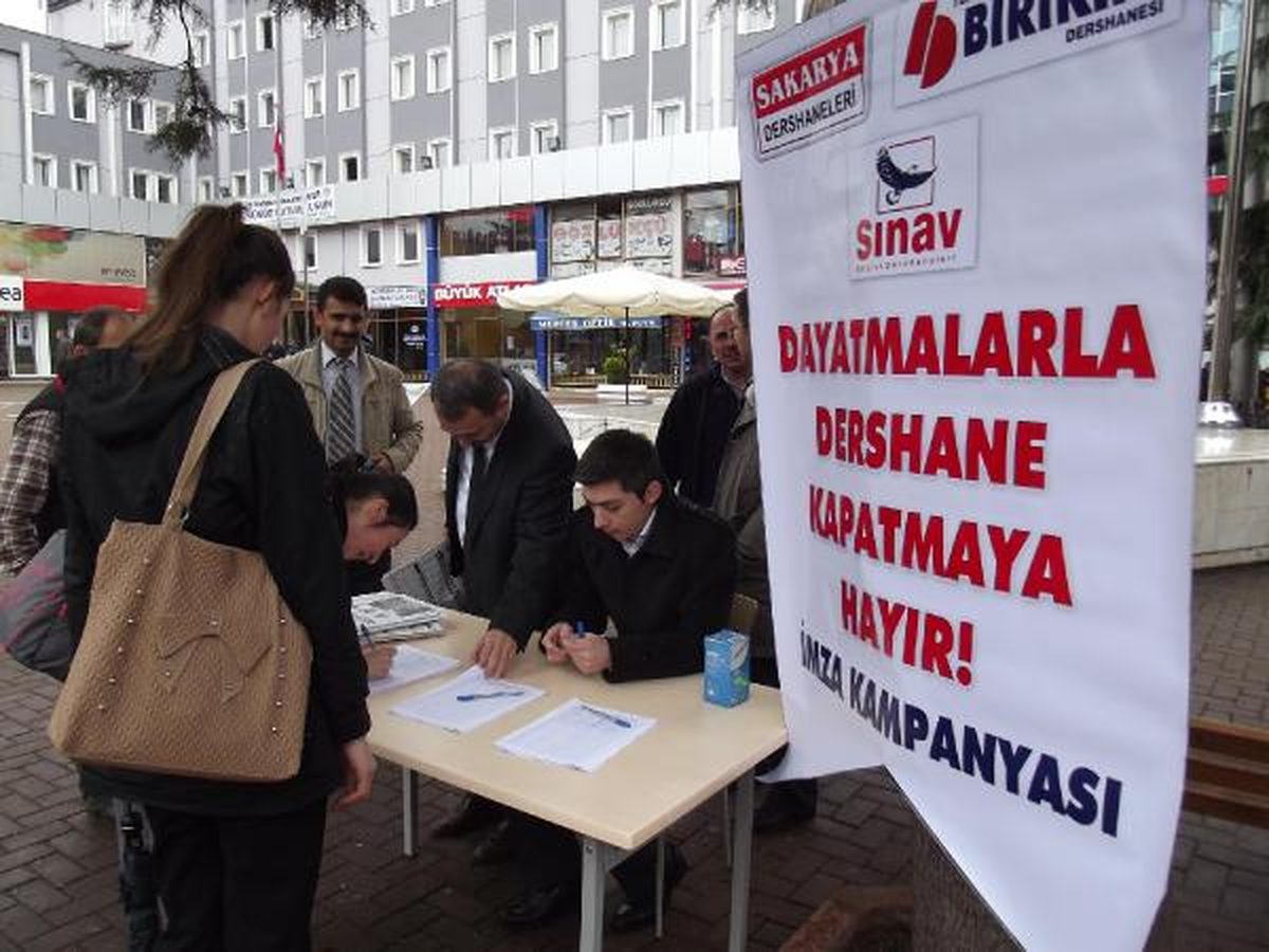 Terme\'de Dershanecilerden Kapanmaya Karşı İmza Kampanyası