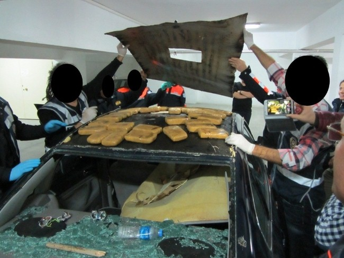 Yabancı Plakalı Araçta 27 Kilo Uyuşturucu Çıktı