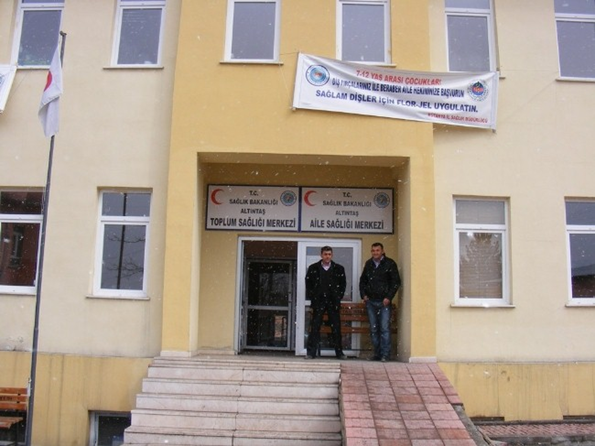 Altıntaşlılar Uzman Doktor İstiyor