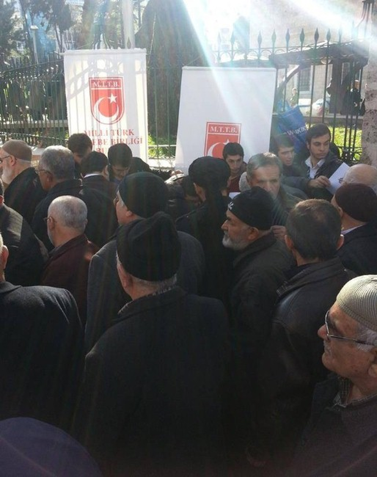 Ayasofya\'nın Açılması İçin Bursa\'da da İmza Kampanyası Başlatıldı