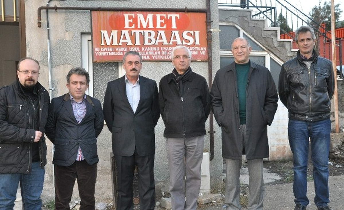 Cemiyet Yönetim Kurulu Emet\'te