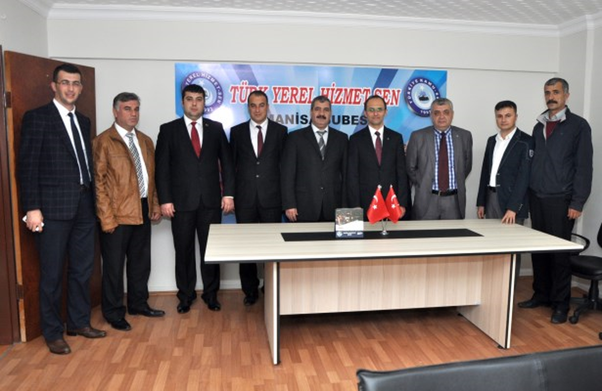 Çöllü "Bizim Felsefemizde Kibir Yok"