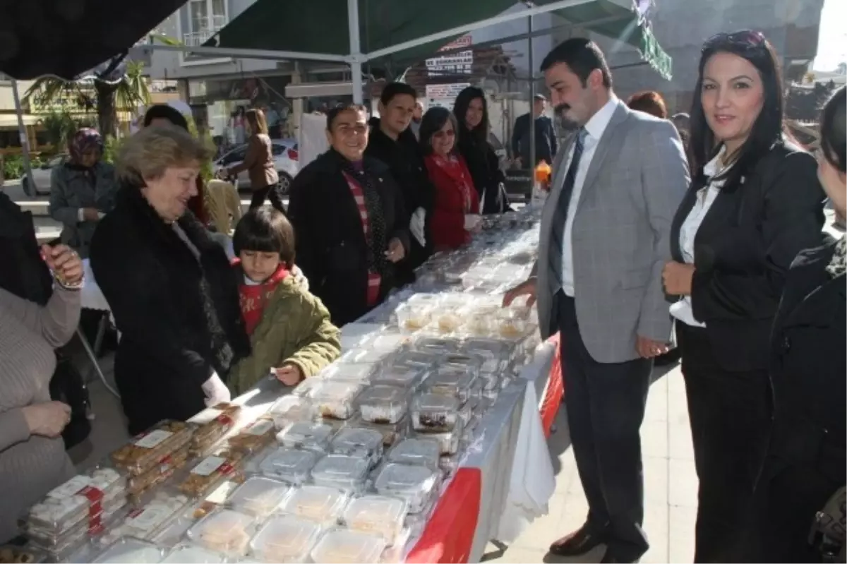 Gaziemir CHP\'den Engelsiz Kermes