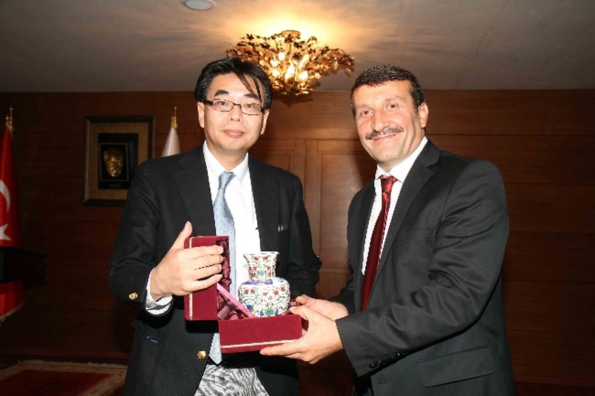 Japon Yöneticilerden Özkaraaslan\'a Ziyaret