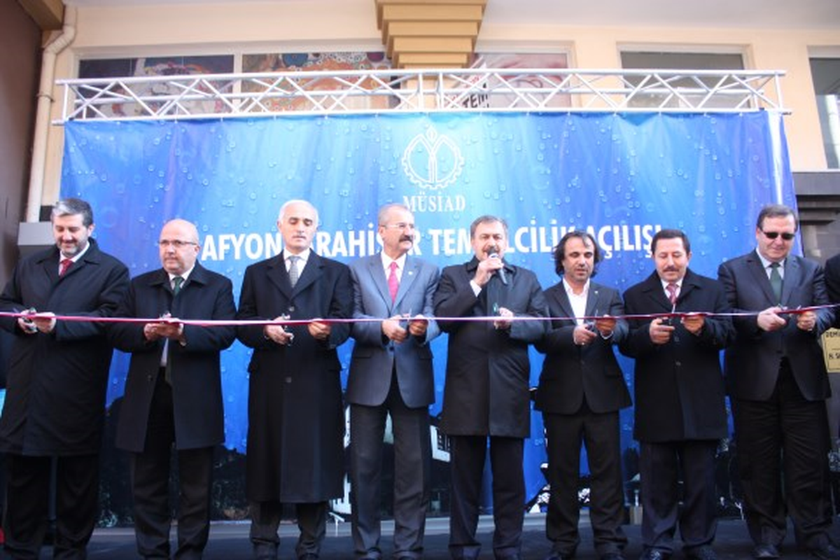 MÜSİAD\'tan "Tüketimi Körüklemeyin" Uyarısı
