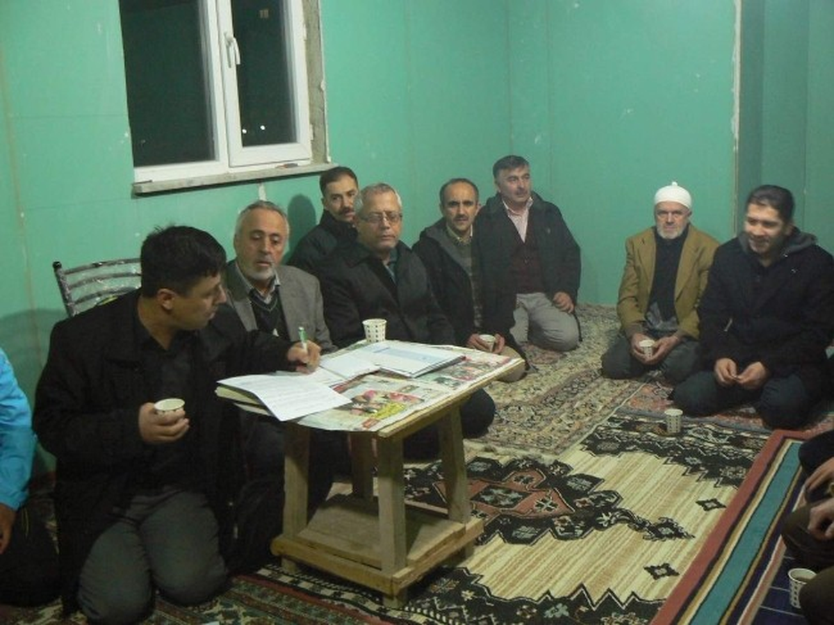 Yeşilkent Mahallesi Yeni Bir Cami İçin Kolları Sıvadı
