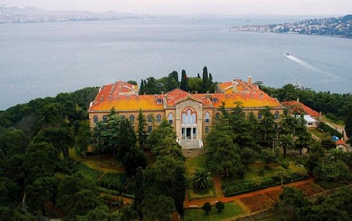 Külünk: Atina\'da Camii Açılmadan Ruhban Okulu Açılmayacak