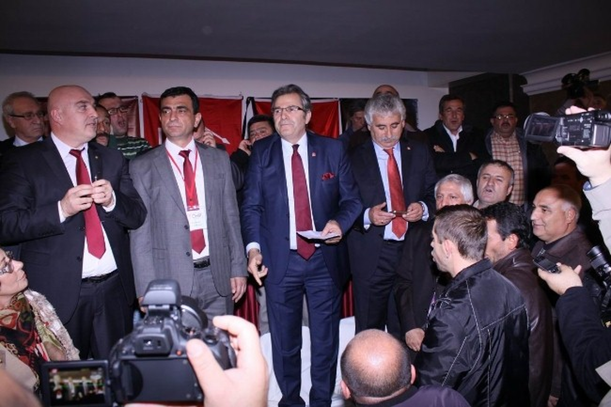 CHP\'nin Bandırma Belediye Başkan Adayı Dursun Mirza