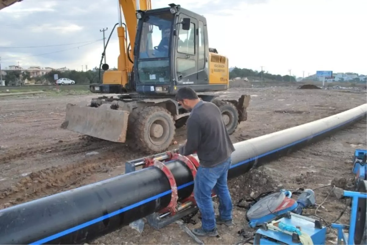 Küçükköy Belediyesi Su İsale Hattını Yeniliyor