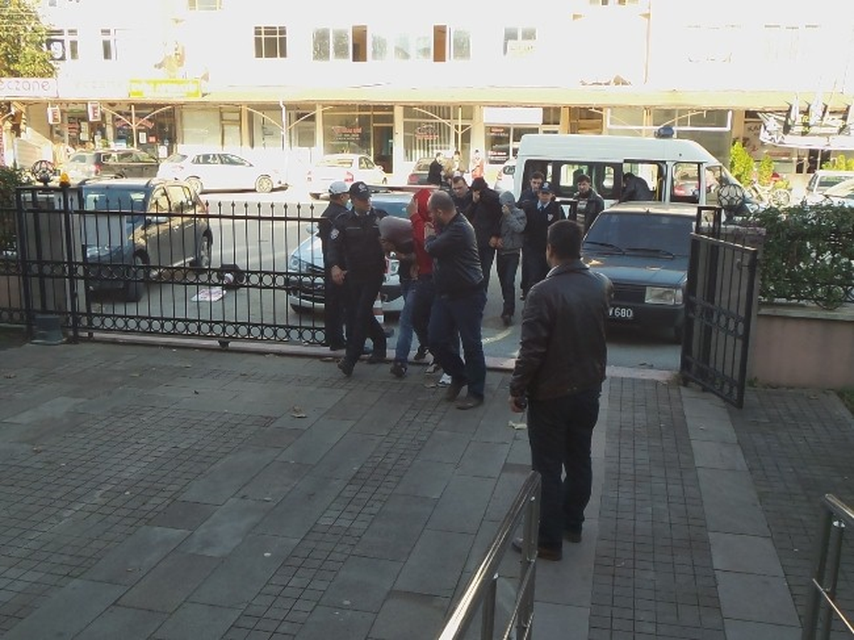 Piyasaya Sahte Para Süren 5 Kişi Yakalandı