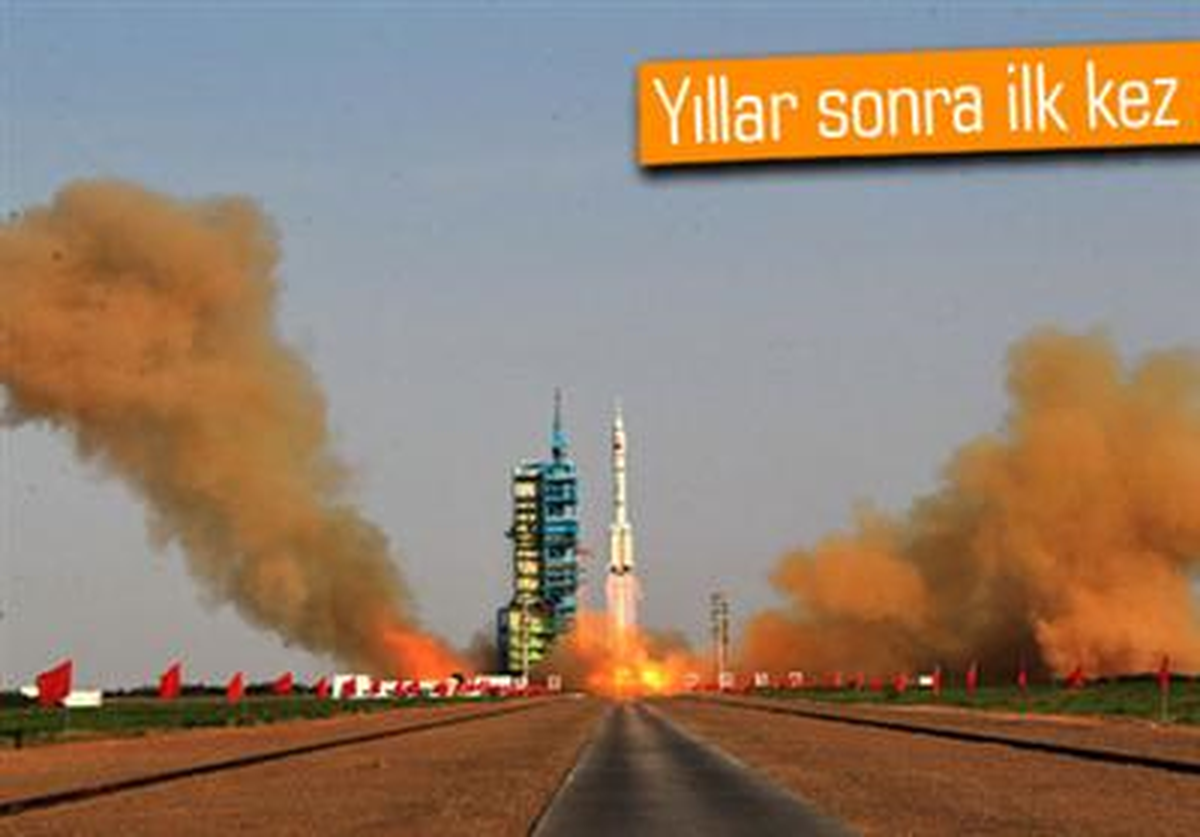 Ay\'ı Çinliler de Keşfedecek