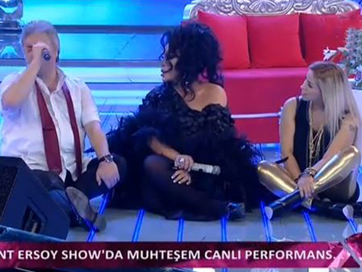 Bülent Ersoy: Ruj Dişime Gelse Ne Olur Kuşuma Gelse Ne Olur