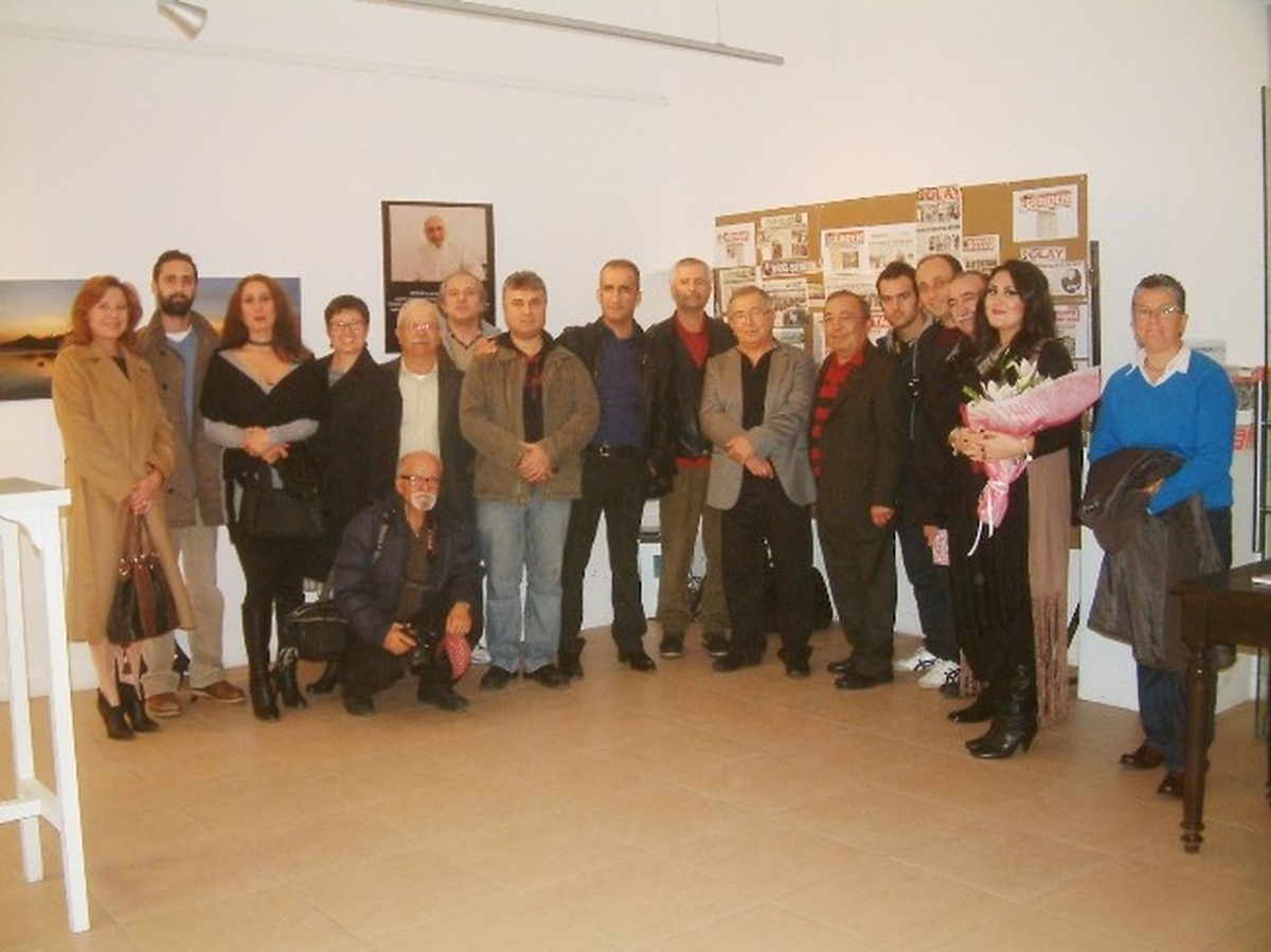 Burhaniyeli Fotoğrafçıların Basın Köşesi