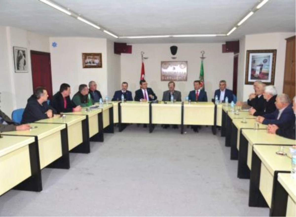 CHP Manisa Milletvekili Özel\'den Ziraat Odasına Ziyaret