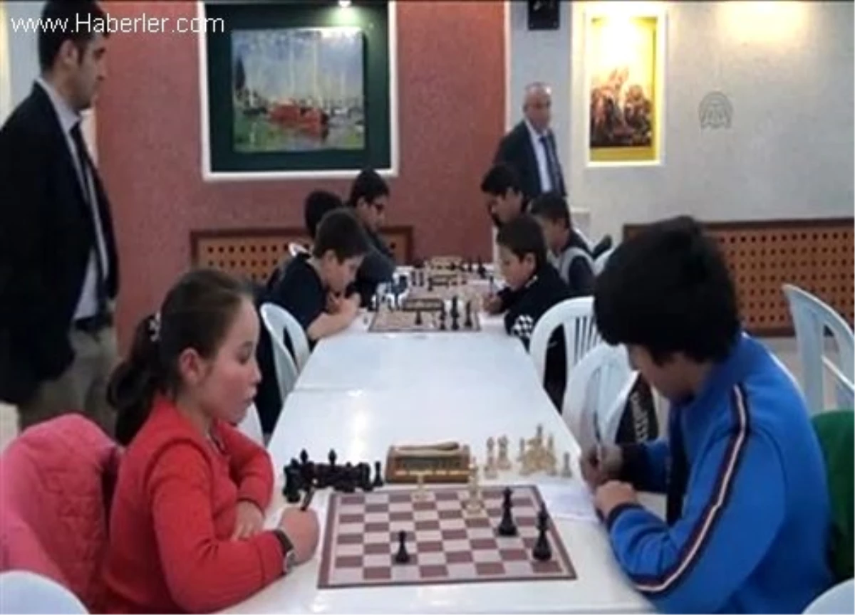 Çubuk\'taki satranç turnuvası sona erdi