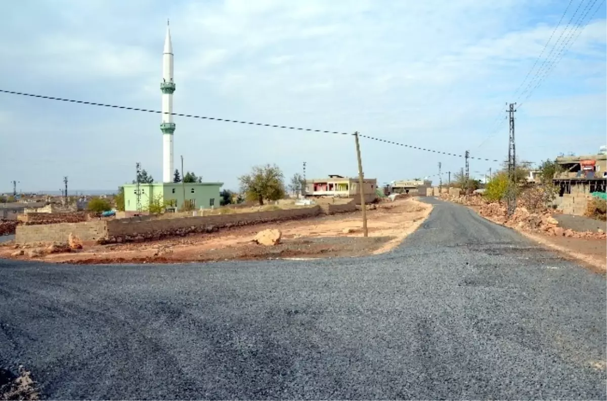 Halfeti\'de Yol Çalışması Devam Ediyor