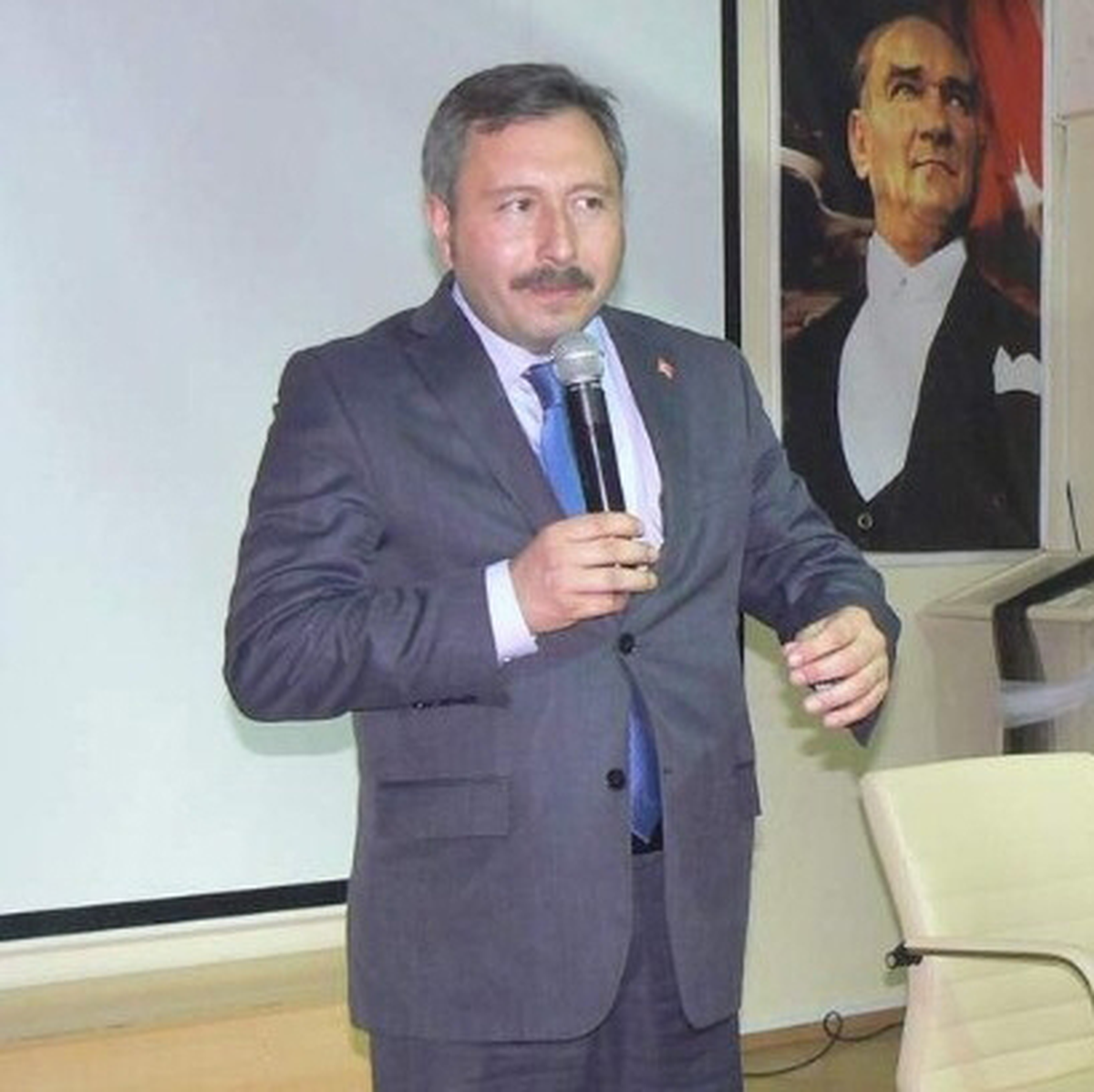 Bal: Dershane Sorunu \'Ben Yaptım Oldu\' Mantığı ile Çözülemez