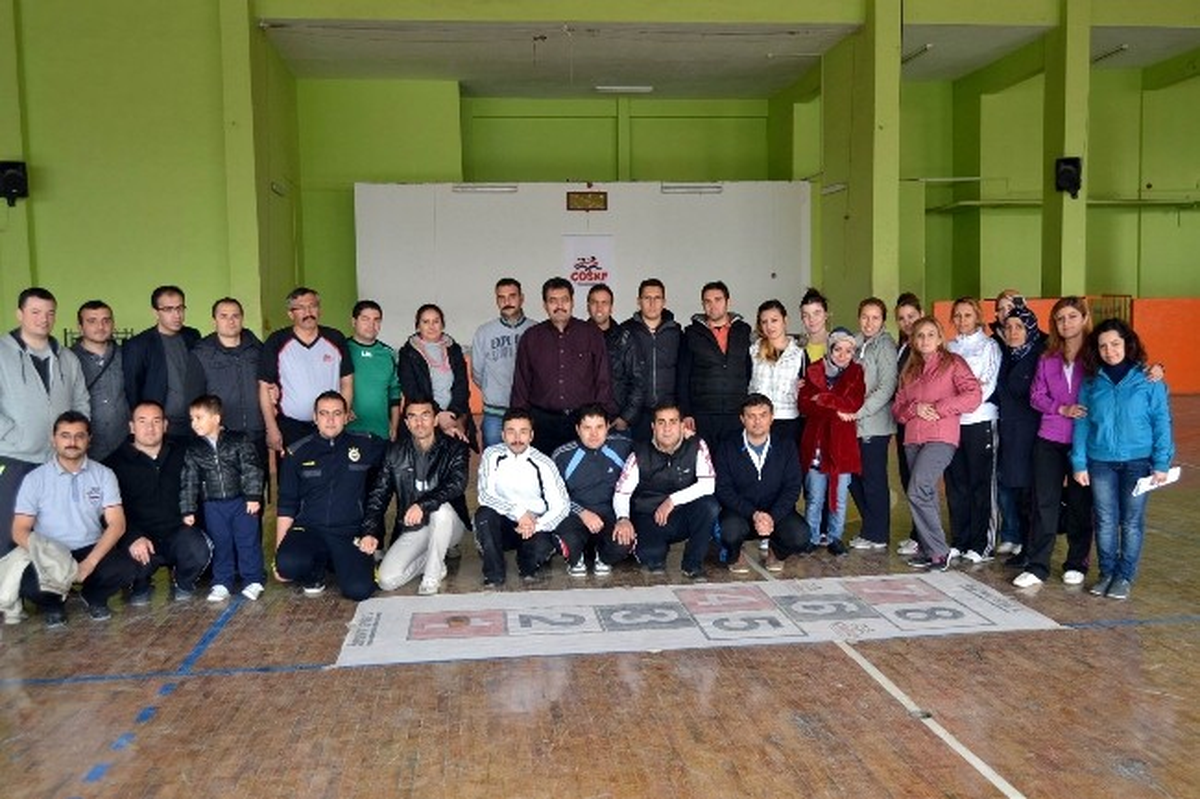 Kulu\'da Çocuk Oyunları Oyun Liderliği ve Oyun Hakemliği Semineri