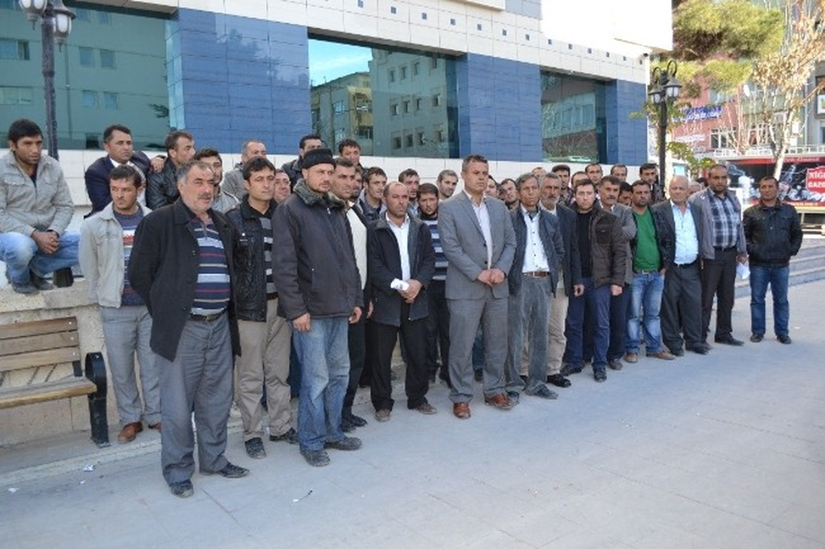 Niğde\'de MHP\'den 34 Kişi İstifa Etti