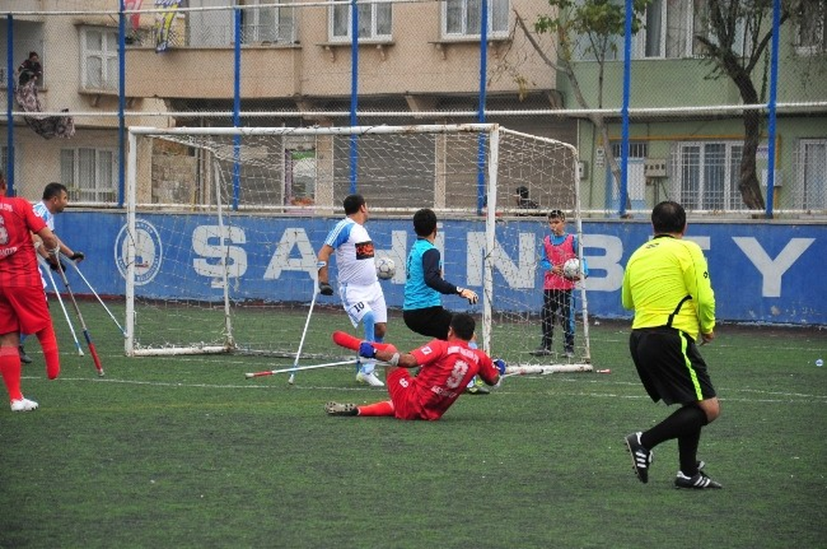 Şahinbey Ampute İlk Yarıyı Lider Bitirdi