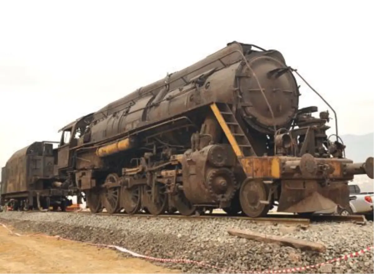 65 Yıllık Buharlı Lokomotif Karabük Üniversitesinde