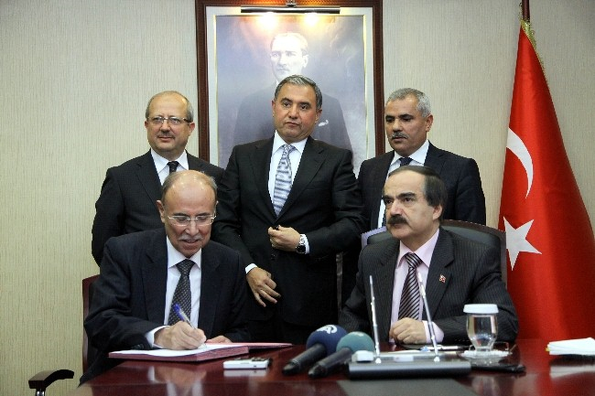Adana Osb\'ye Yapılacak Olan Caminin Protokolü İmzalandı
