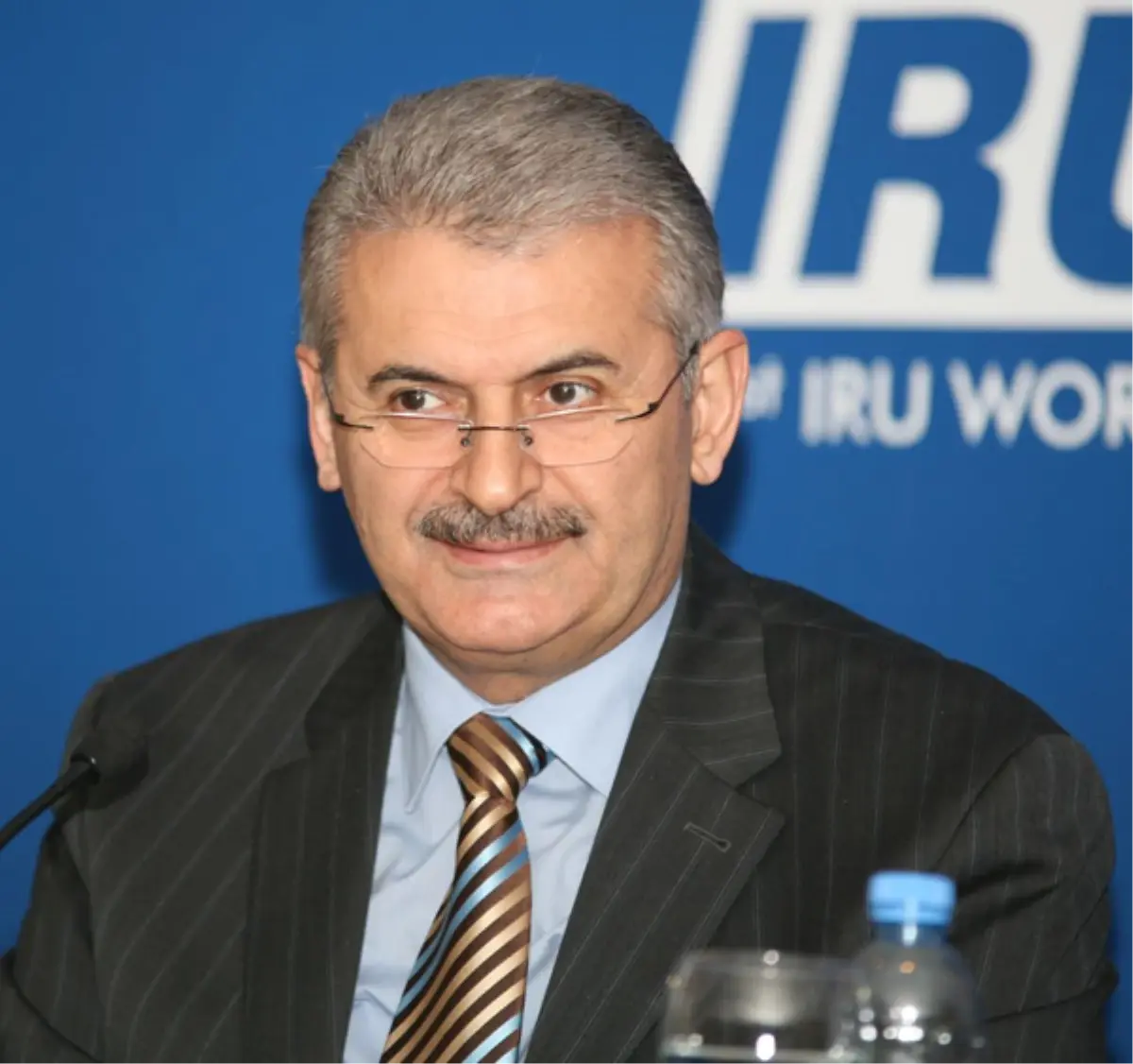 AK Parti'nin İzmir Büyükşehir Belediye Başkan Adayı Yıldırım