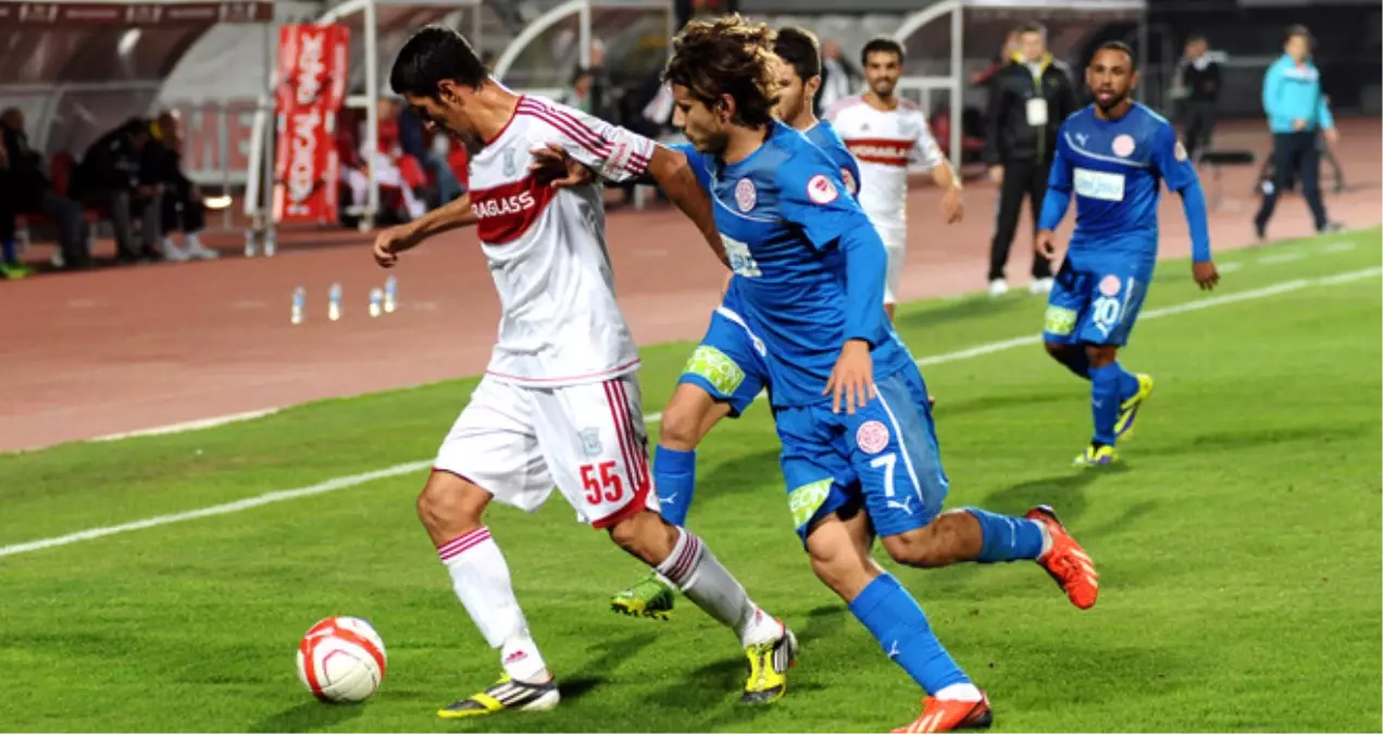 Antalya Uzatmada Güldü