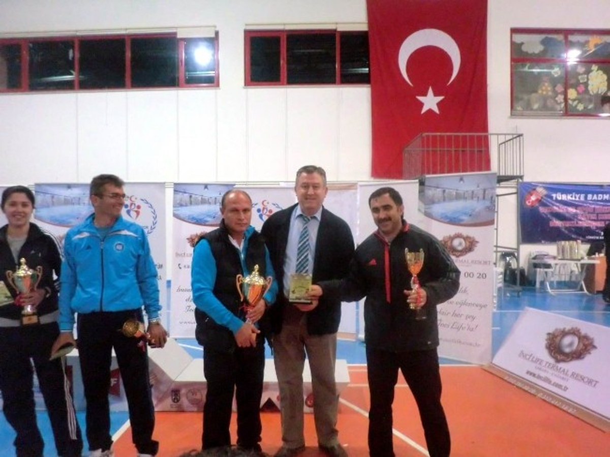 Badminton\'da Erzincanlı Sporculardan Büyük Başarı