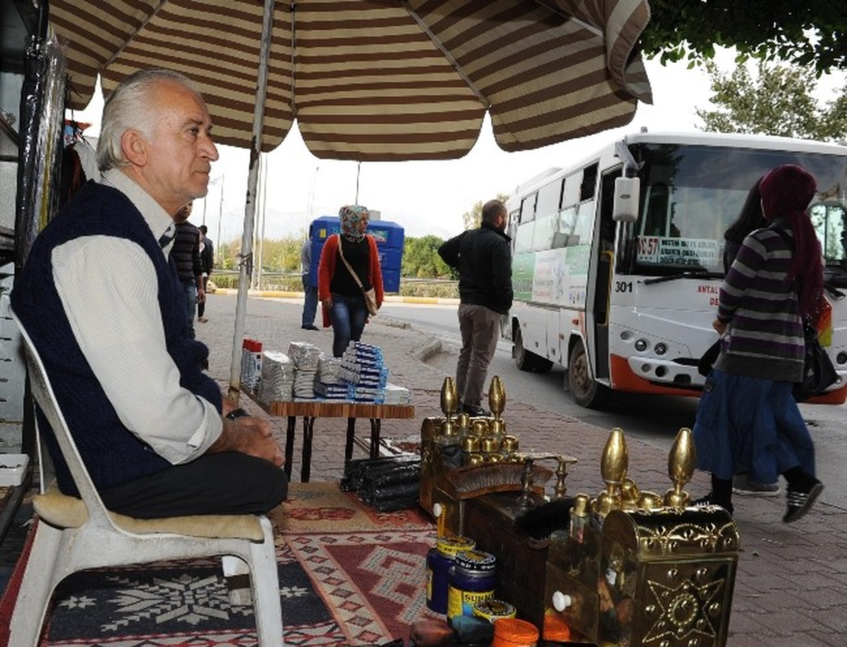 Başkan Akaydın Engelliyi Sevindirdi