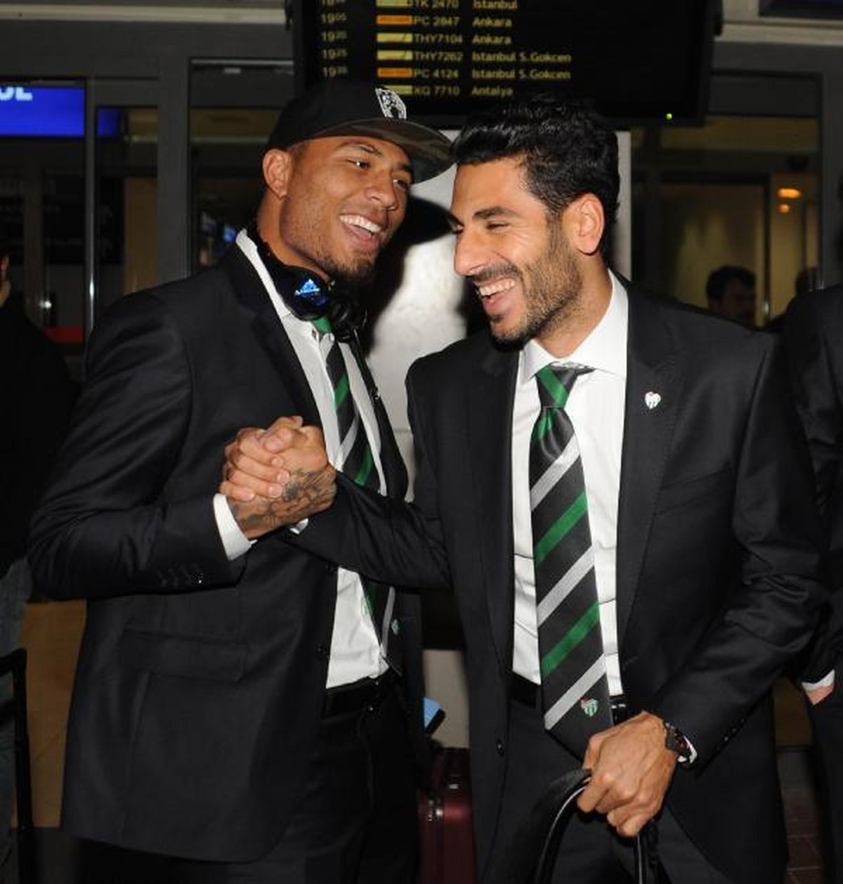 Bursaspor Kafilesi, Adana\'ya Geldi