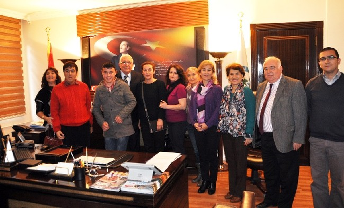 Engelli Ailelerinden Posbıyık\'a Teşekkür Ziyareti