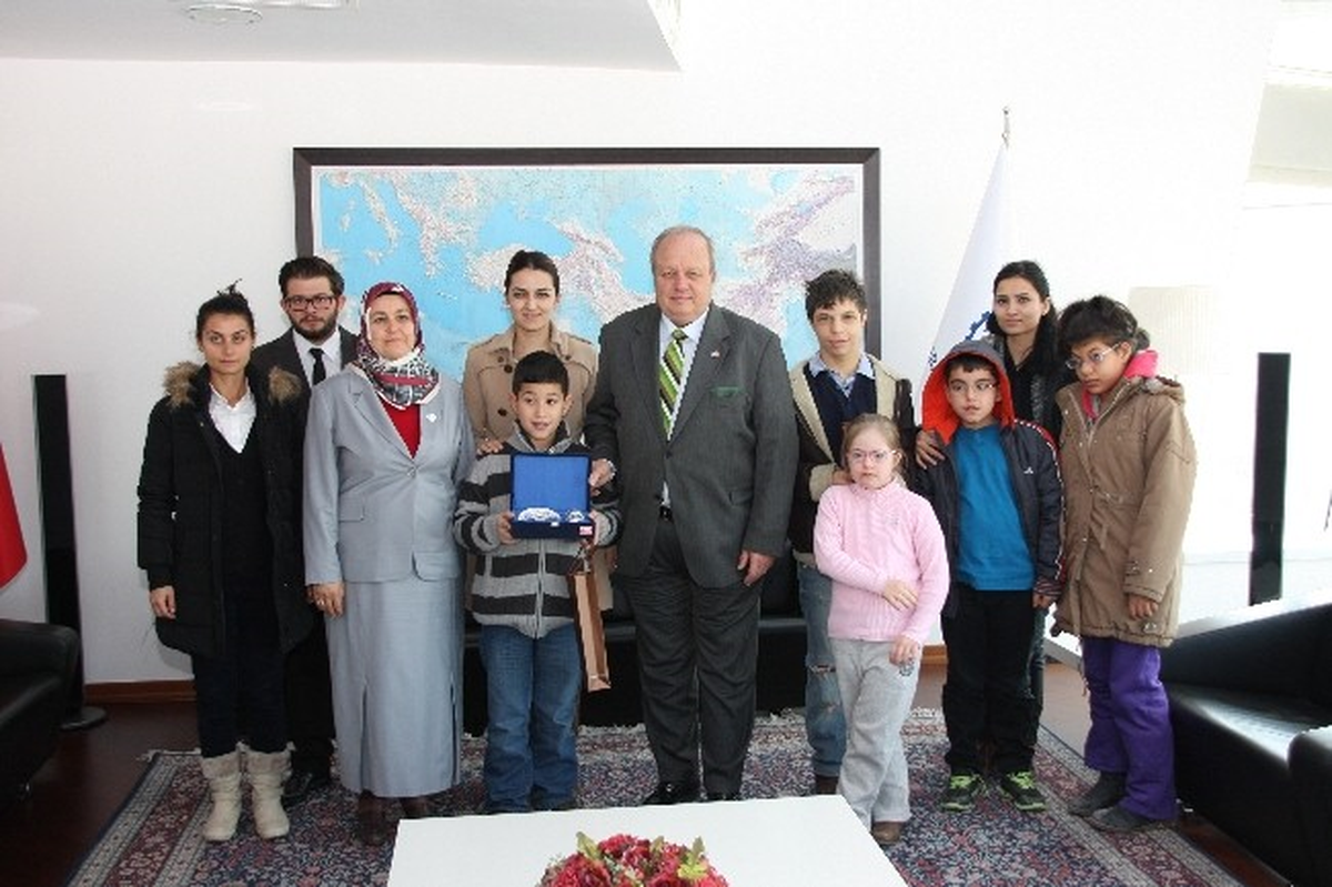 Engelli Öğrenciler Özdebir\'i Ziyaret Etti
