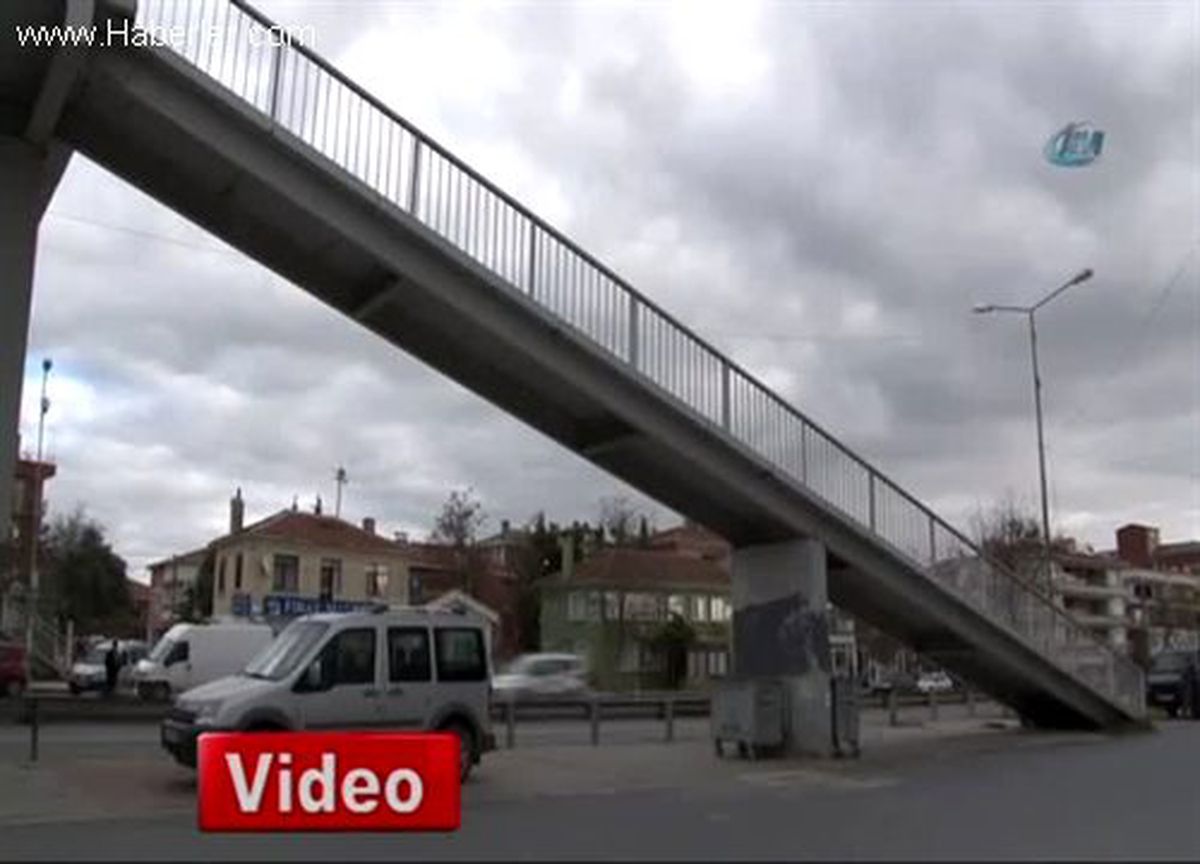 Engellilerin Üst Geçitte \'Engel\'le Mücadelesi