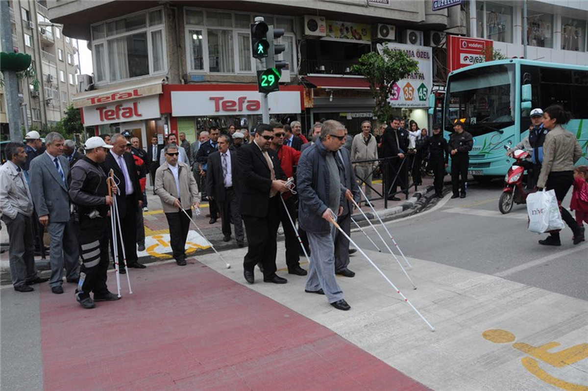 Manisa Belediye Başkanı Ergün\'den Engelliler Günü Mesajı