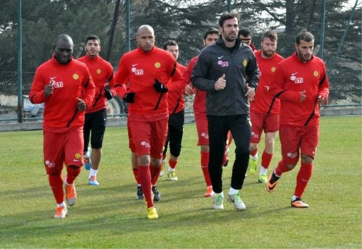 Eskişehirsporlu Futbolcular, Engellilerle Maç Yaptı