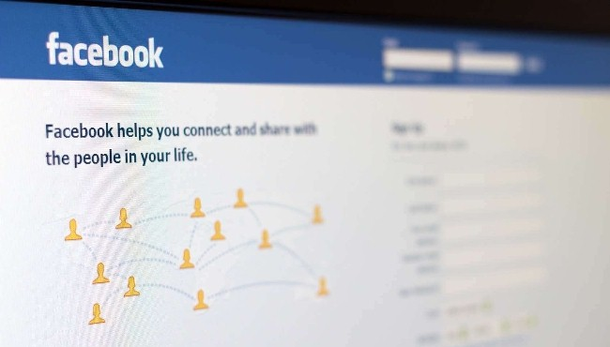 Facebook\'tan "Takip Etmeyi Bırak" Seçeneği