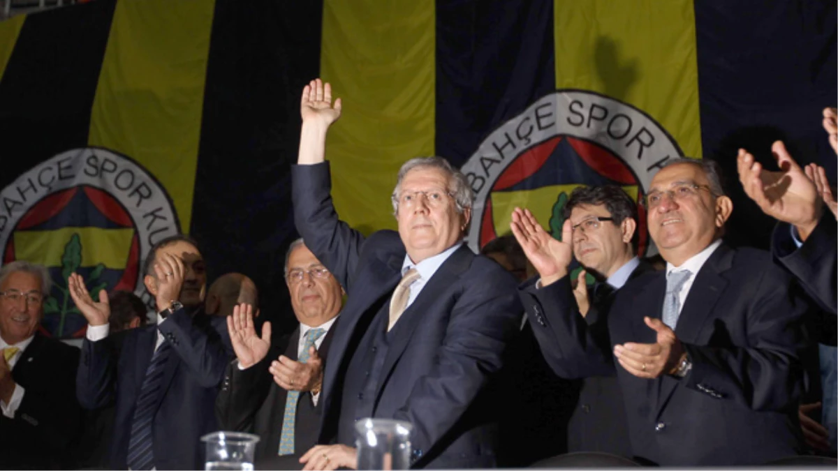 Fenerbahçe Yönetim Kurulu\'nda Görev Dağılımı Yapıldı