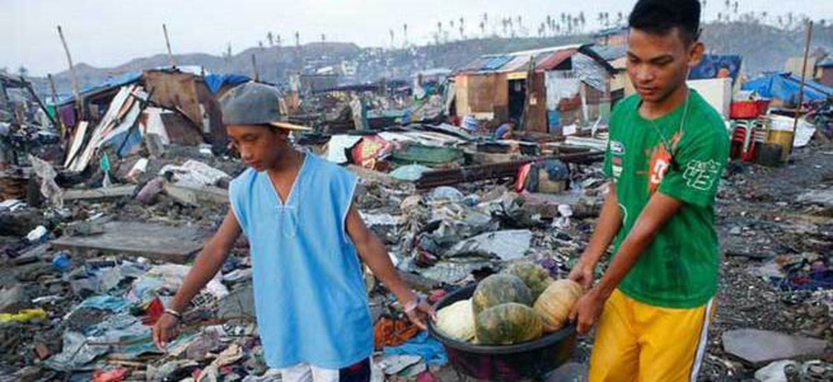 Filipinler, Tayfunun Yol Açtığı Yaraları Sarmaya Çalışıyor
