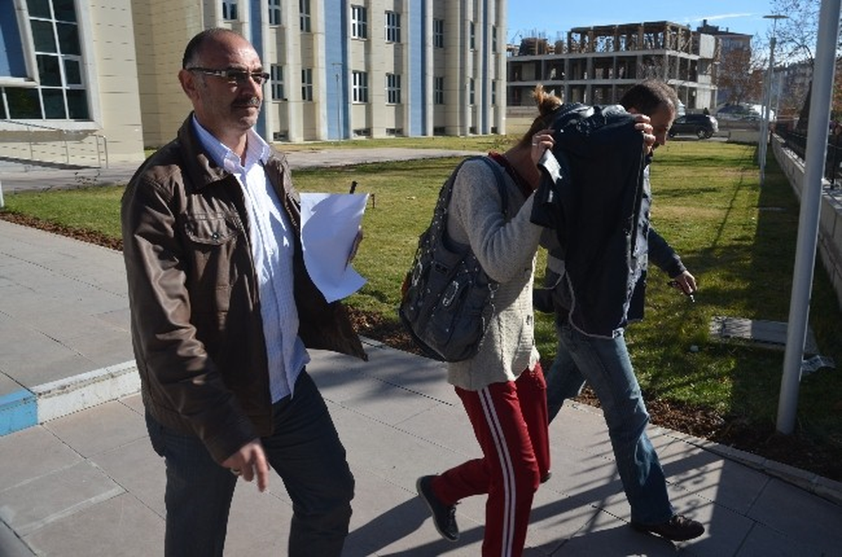 Fuhuş Ticareti Yapan Kadın Tutuklandı